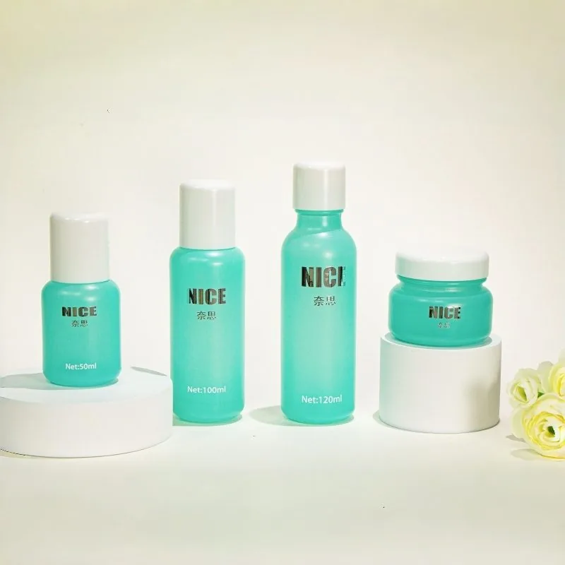 cosmetic set with display tray - NAISI Packaging