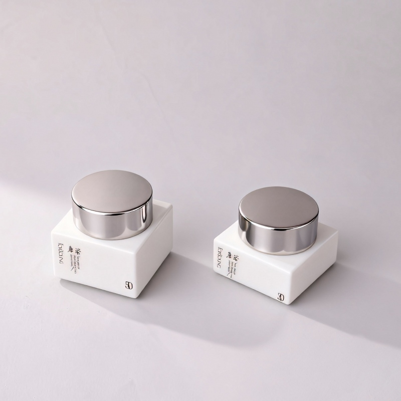 NS-M012 30g 50g Hot Sale Luxury Cosmetic Packaging Glass Jar Cream Jar Custom logo Cream Jar