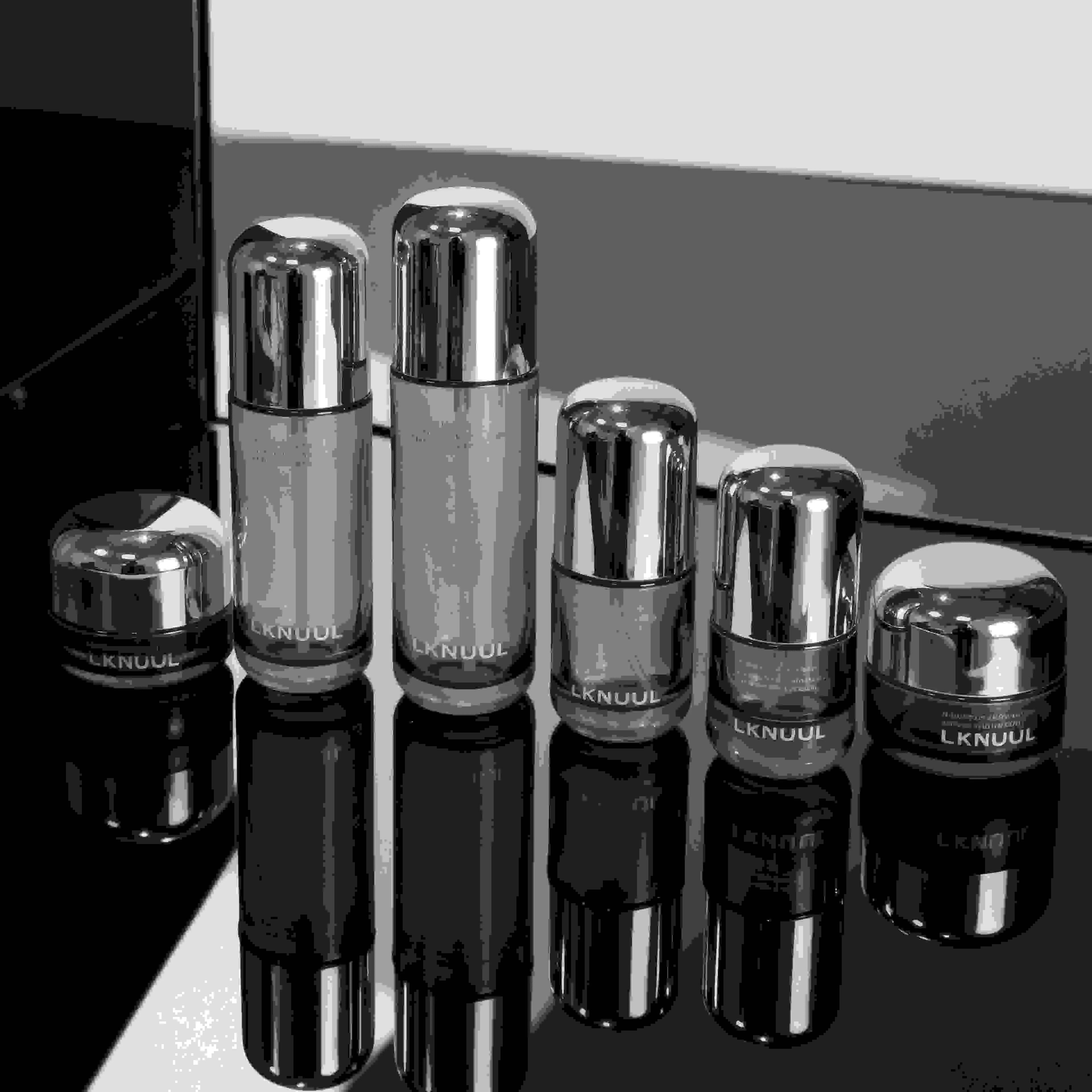 Leere Hautpflegeflaschen 50 ml 100 ml Kosmetikglasverpackung