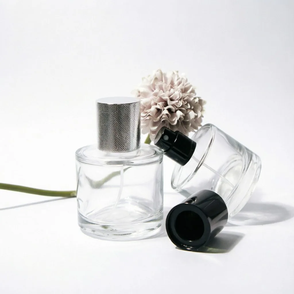 Round Glass Perfume Bottle with Silver or Black Metal Cap 50ml